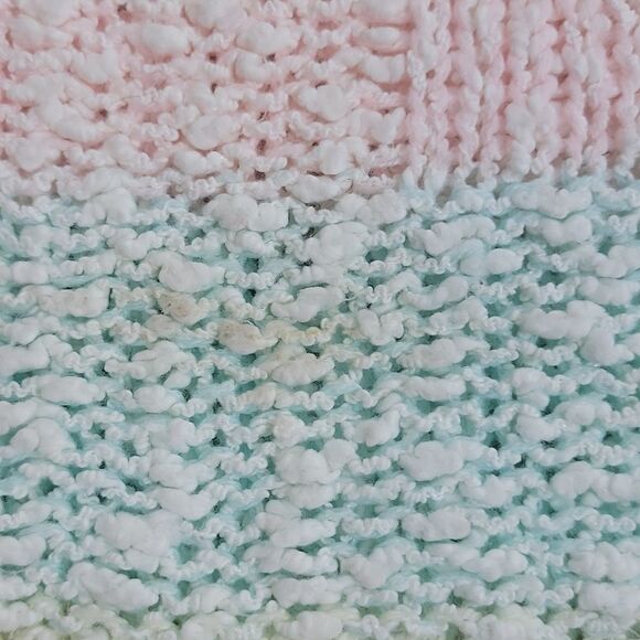 Vintage Here's a Hug Pastels Summer Sleevess Acrylic Sweater size Large - Picture 9 of 9